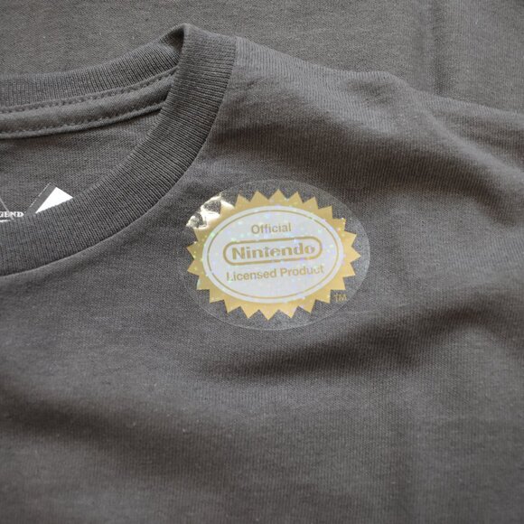 Nintendo The Legend Of Zelda Mens Breath Of The Wild Link Shirt New Large - Picture 2 of 3